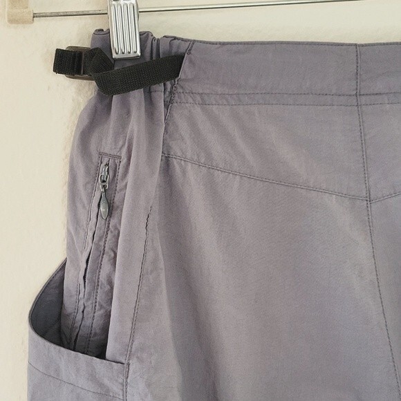 REI COOP Gray lightweight Fast Drying Adjustable Waist Hiking Shorts size Small - Picture 13 of 16